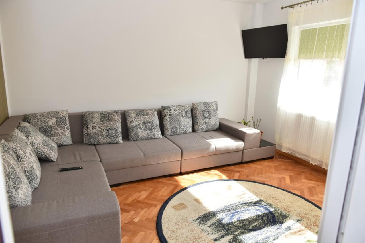 Апартаменти Apartament Stefan Беїле-Говора Екстер'єр фото